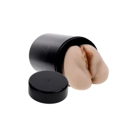 Zero Tolerance masturbátor Dani Daniels