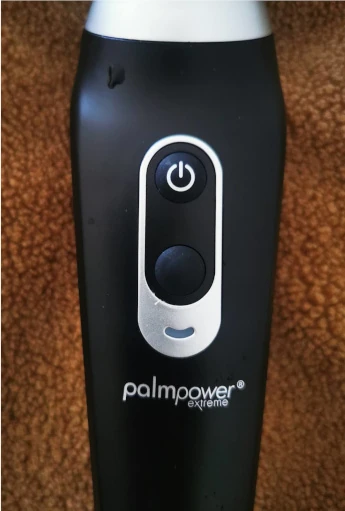 Pohled na ovládácí prvky hlavice Palmpower Extremea