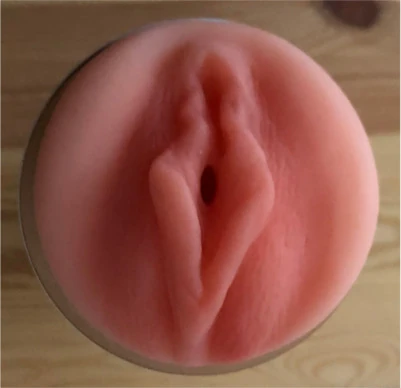 Detail vstupu masturbátoru BSIC X Pipi